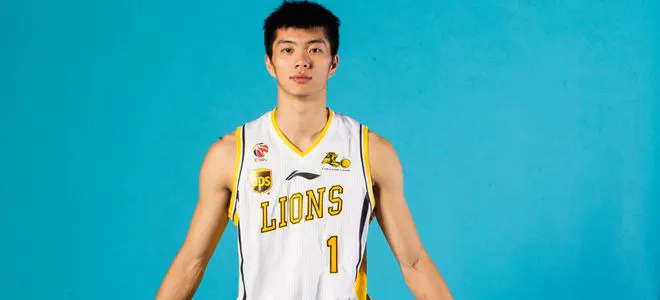 刻苦训练篮球时如何避免受伤的建议_1